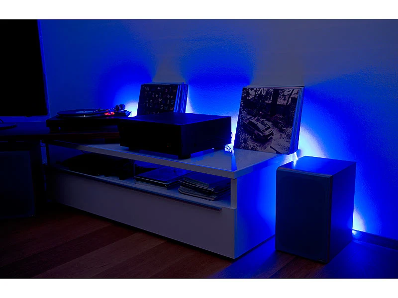 Luminea Alexa LED Streifen:RGBW-LED-Streifen-Erweiterung LAX-515, 5 M, 840 Lm, Warmweiß, IP44 - Image 19